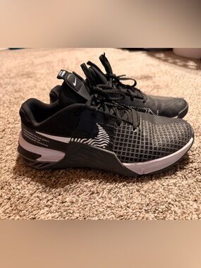 Nike Black and White Metcon Training Shoes